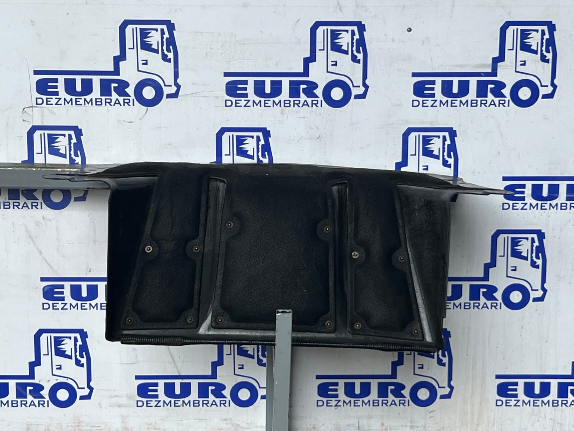 VÉDELEM IVECO 41214967 – 2. kép