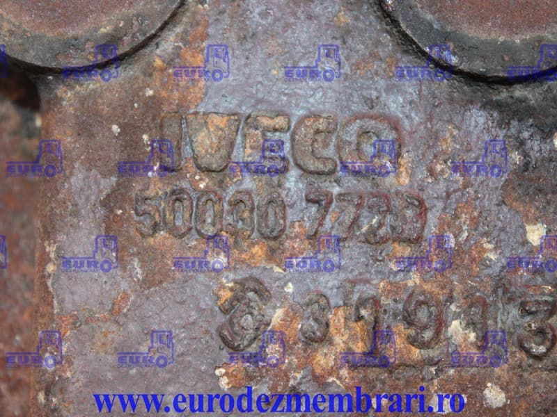 BRACKET ENGINE IVECO CURSOR 11 5801329900 – image 3