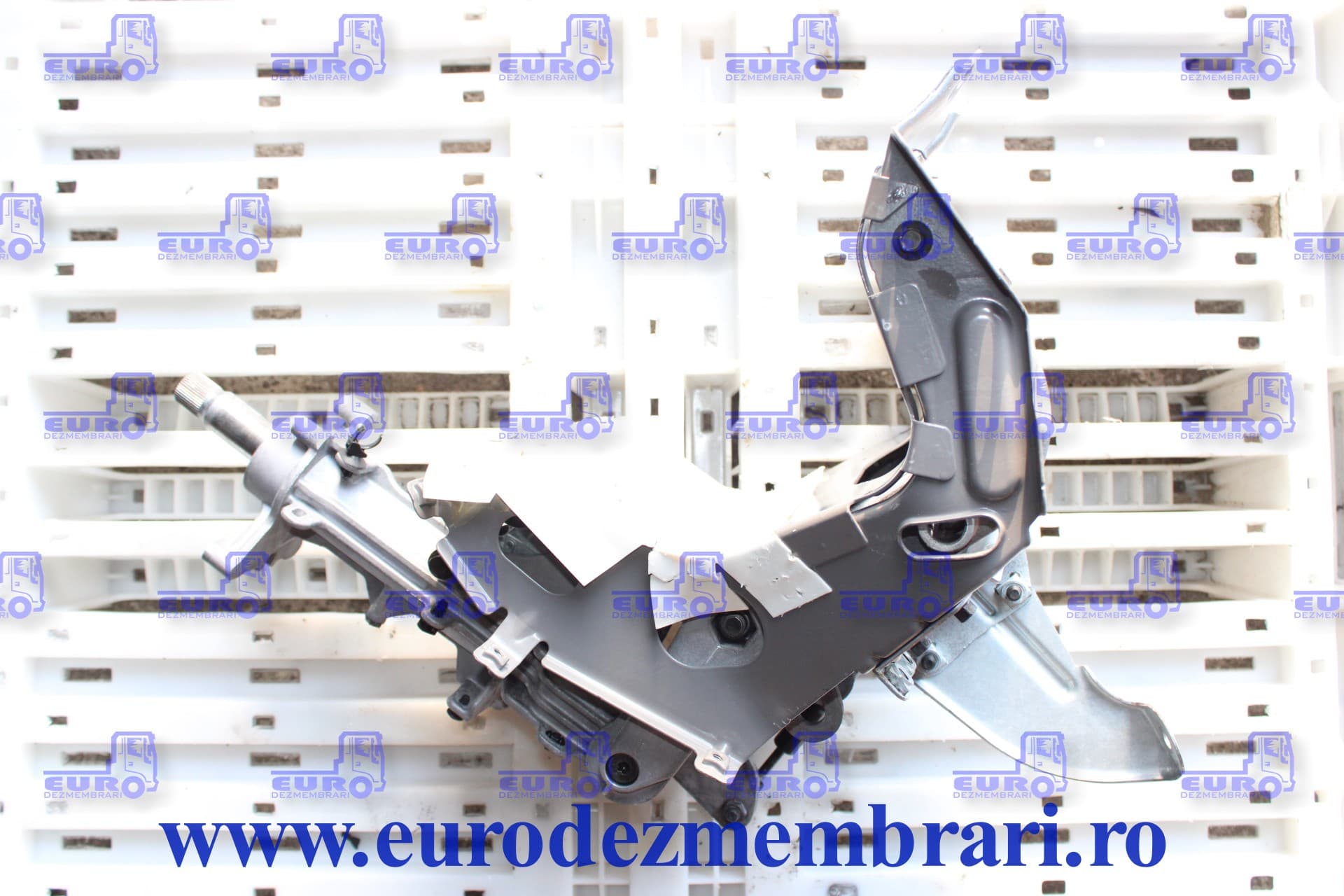TARTÓ KORMÁNY VOLVO FH4 82630801, 84415396 – 2. kép