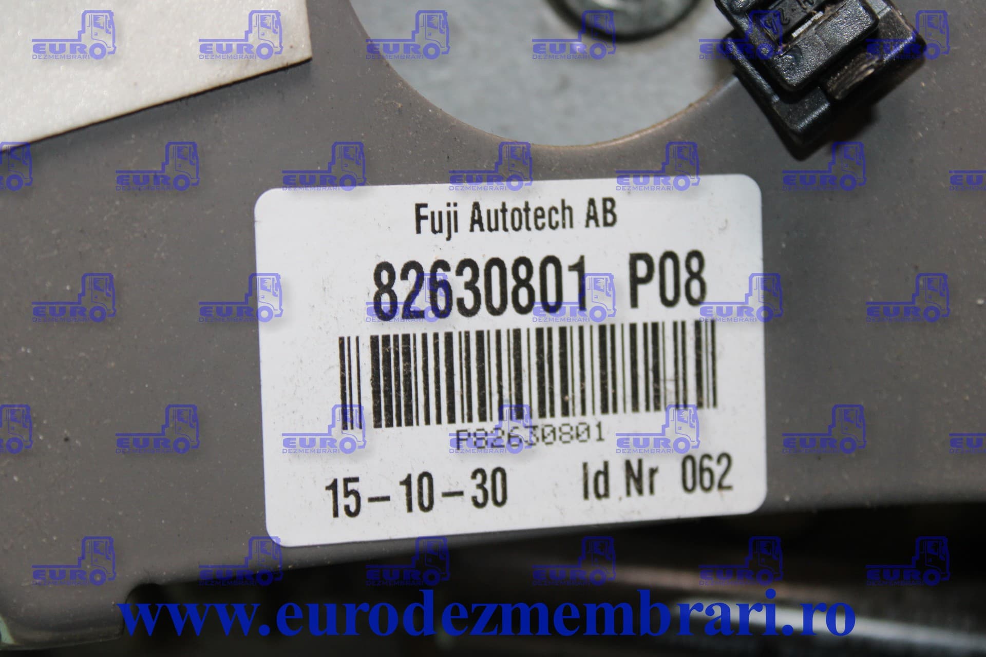 TARTÓ KORMÁNY VOLVO FH4 82630801, 84415396 – 3. kép