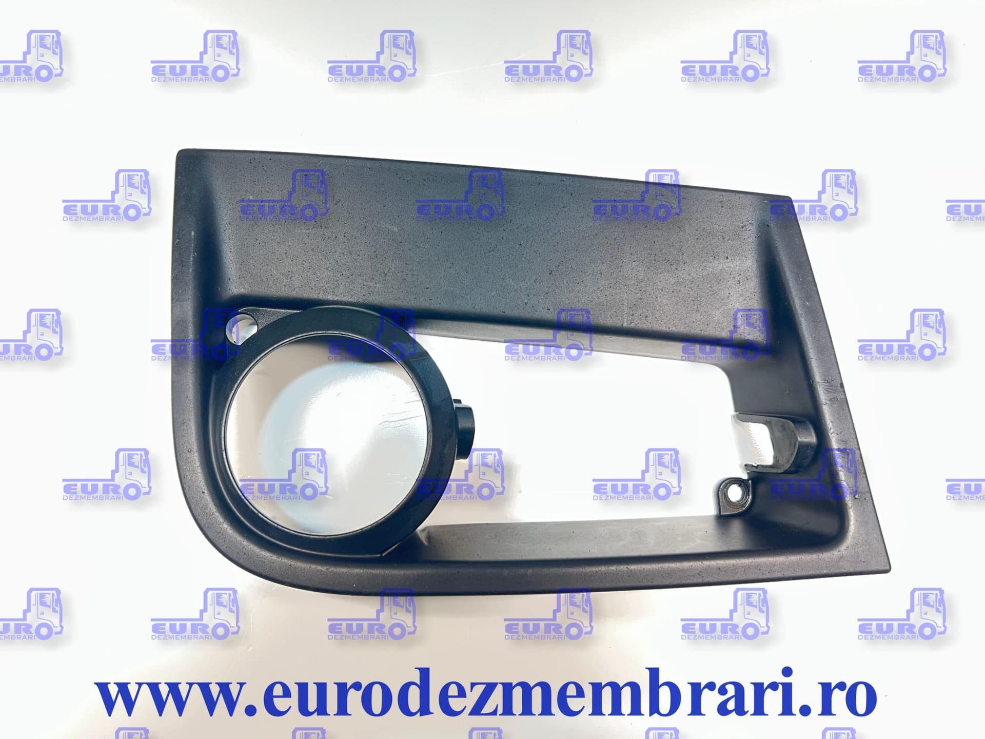CARCASA STANGA PROIECTOR CEATA MERCEDES ACTROS MP4 A9608857874