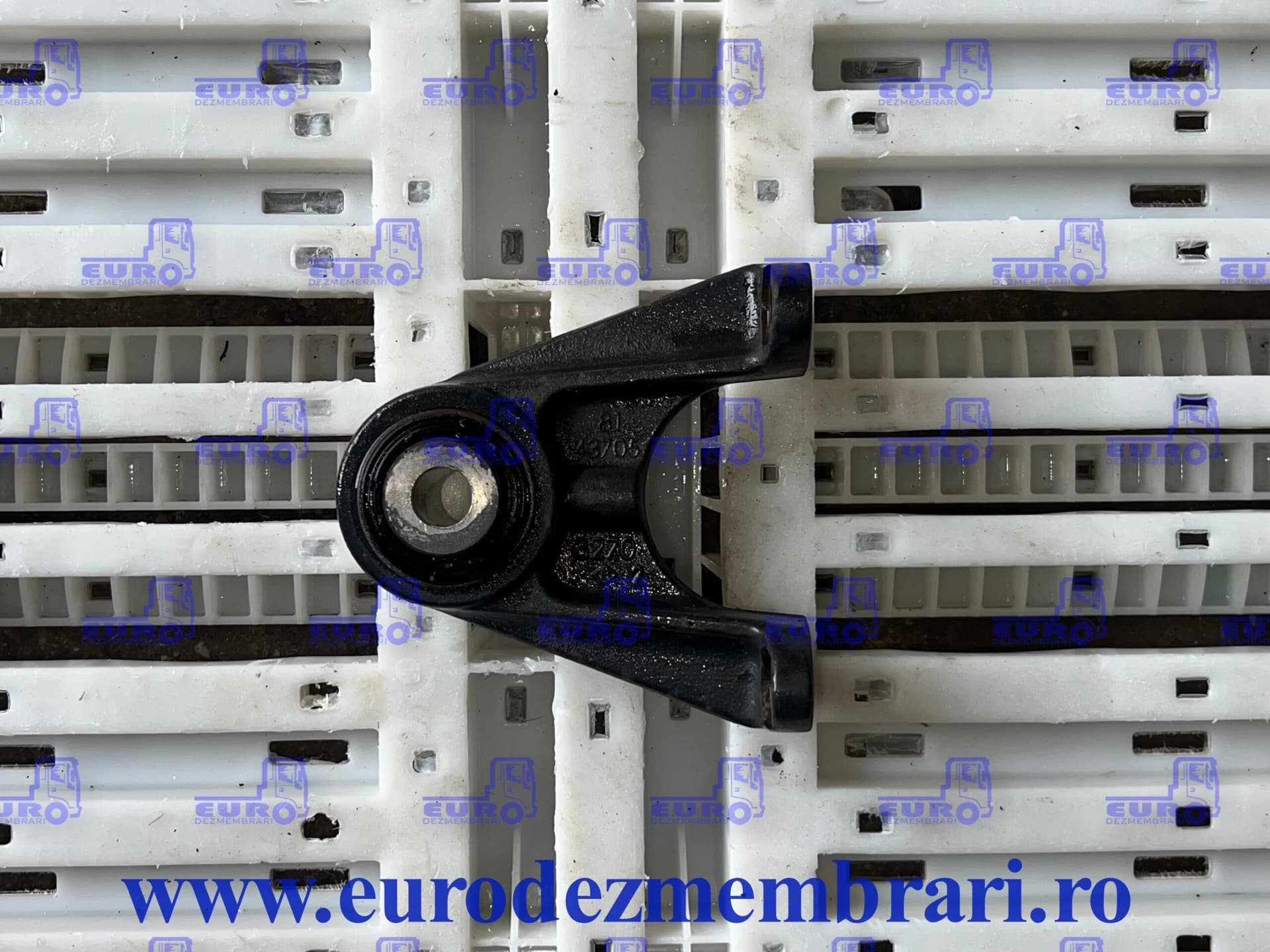 HALTERUNG STABILISATOR MAN 81.43705.3270