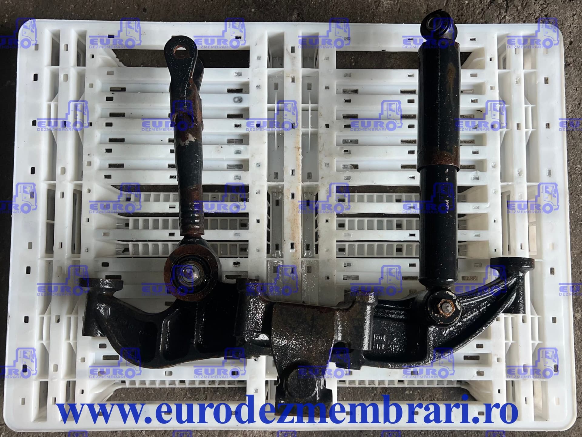 HALTERUNG LUFTFEDERN HINTERACHSE MAN 81.43630.3173